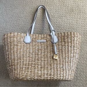 Michael Kors Malibu Woven Tote Bag new with tags